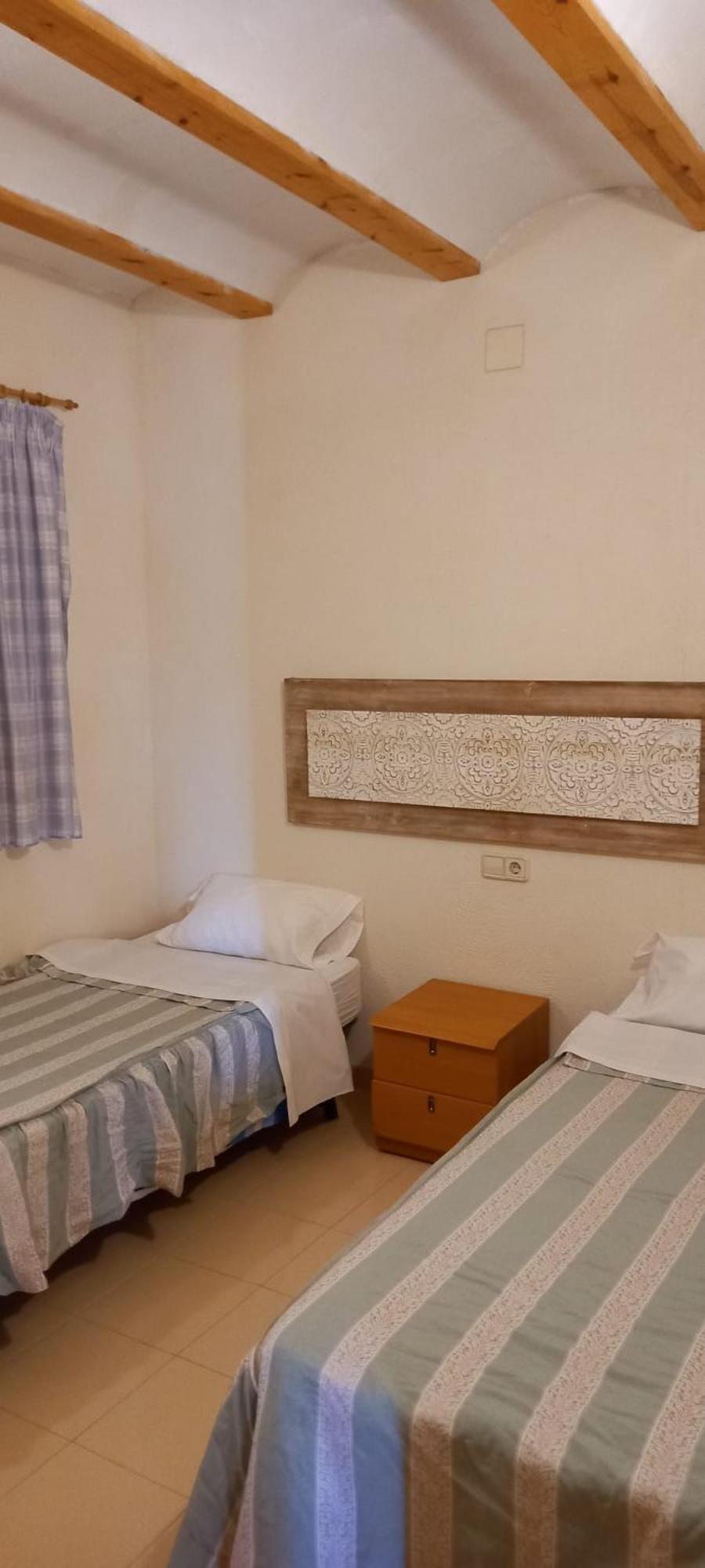 La Candelera L'Ametlla de Mar Bilik gambar
