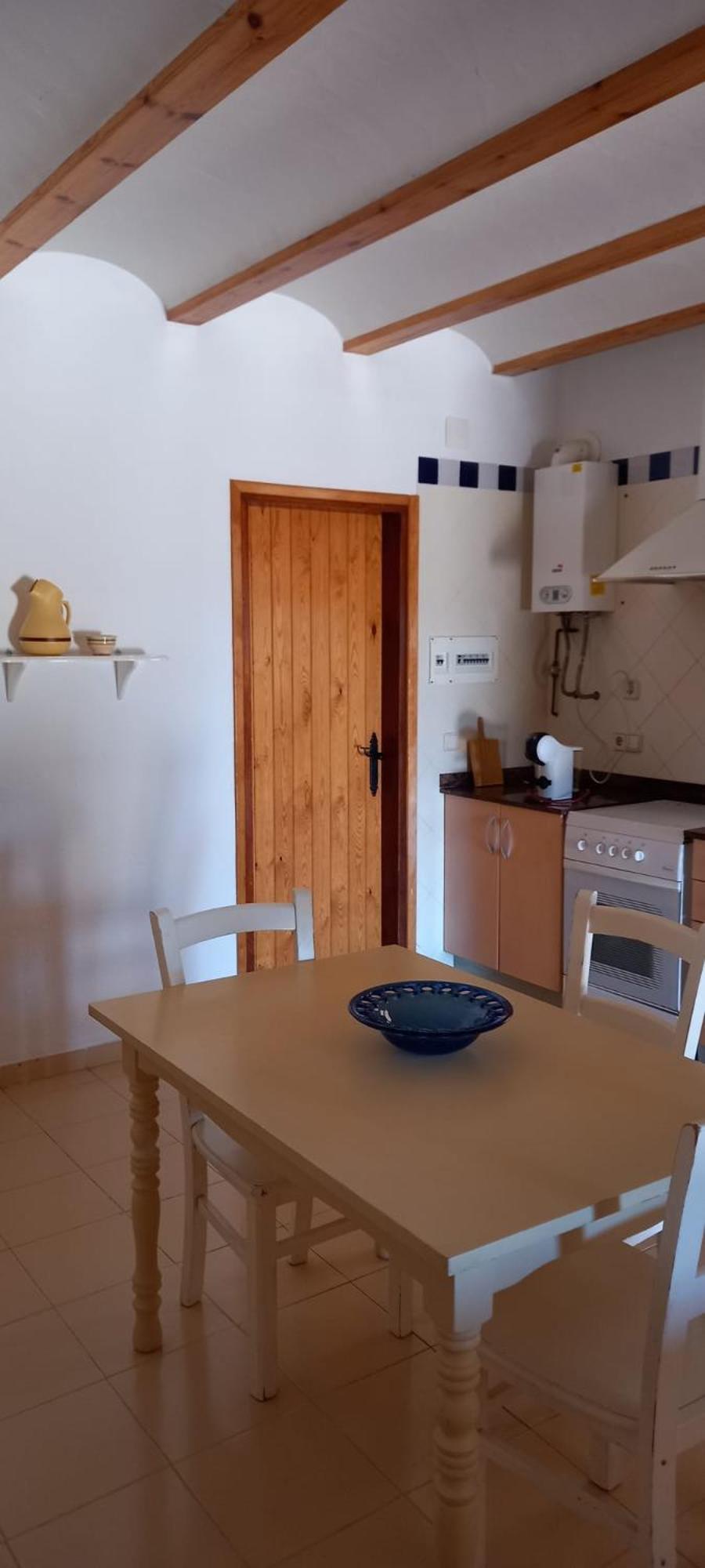 La Candelera L'Ametlla de Mar Bilik gambar
